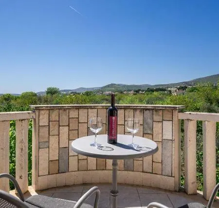 Leopold Apartment Kastela